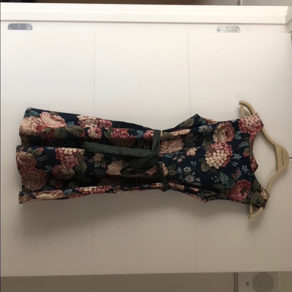 Flower patterned dress